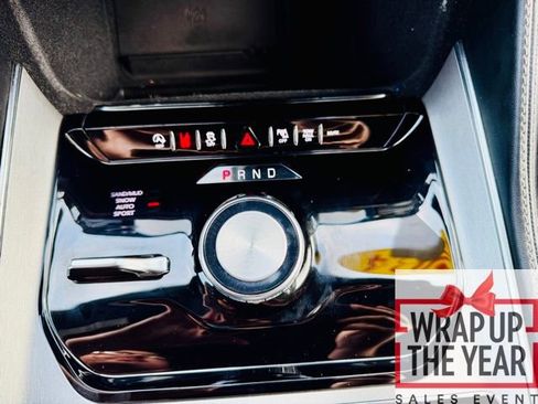 Used 2024 Jeep Wagoneer Series II image 31