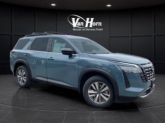 New 2026 Nissan Pathfinder SL video 1