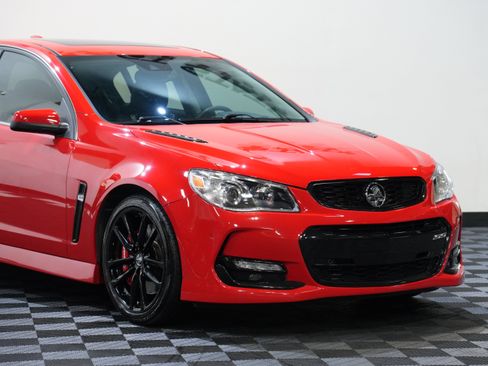 Used 2017 Chevrolet SS RWD image 9