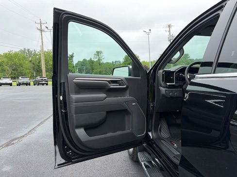 New 2026 Chevrolet Silverado 1500 LTZ w/ LTZ Premium Package AWD/4WD image 23