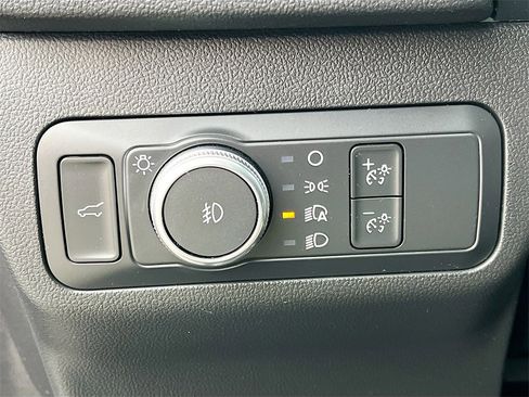 Used 2022 Ford Escape Titanium w/ Titanium Elite Package image 10