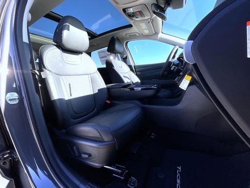 New 2026 Hyundai Tucson Limited image 16