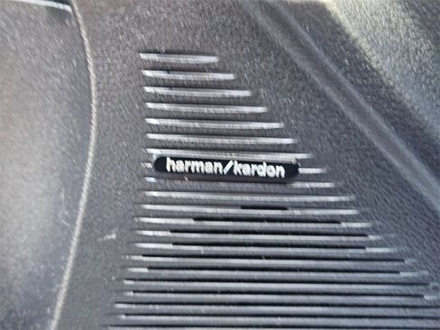 Certified 2021 Dodge Challenger R/T w/ Plus Package image 32