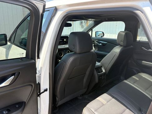 Used 2023 Chevrolet Blazer Premier w/ Enhanced Convenience Package image 23