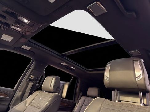 Used 2023 Cadillac Escalade Sport Platinum image 24