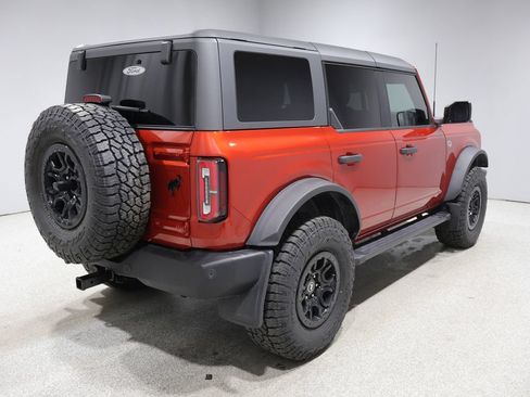 Used 2023 Ford Bronco Wildtrak AWD/4WD image 2