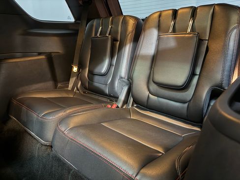 Used 2016 Ford Explorer Sport w/ Equipment Group 401A image 41