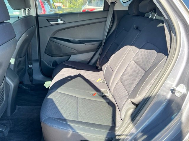 Used 2021 Hyundai Tucson SE w/ Cargo Package FWD image 13