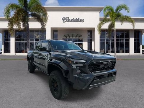 Used 2025 Toyota Tacoma TRD Pro image 3