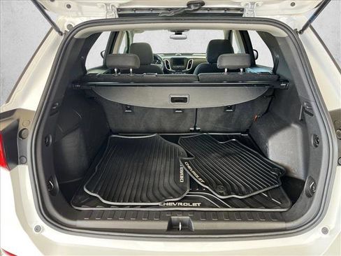 Used 2020 Chevrolet Equinox LT image 21