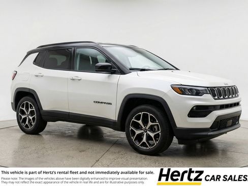 Used 2025 Jeep Compass Limited image 1