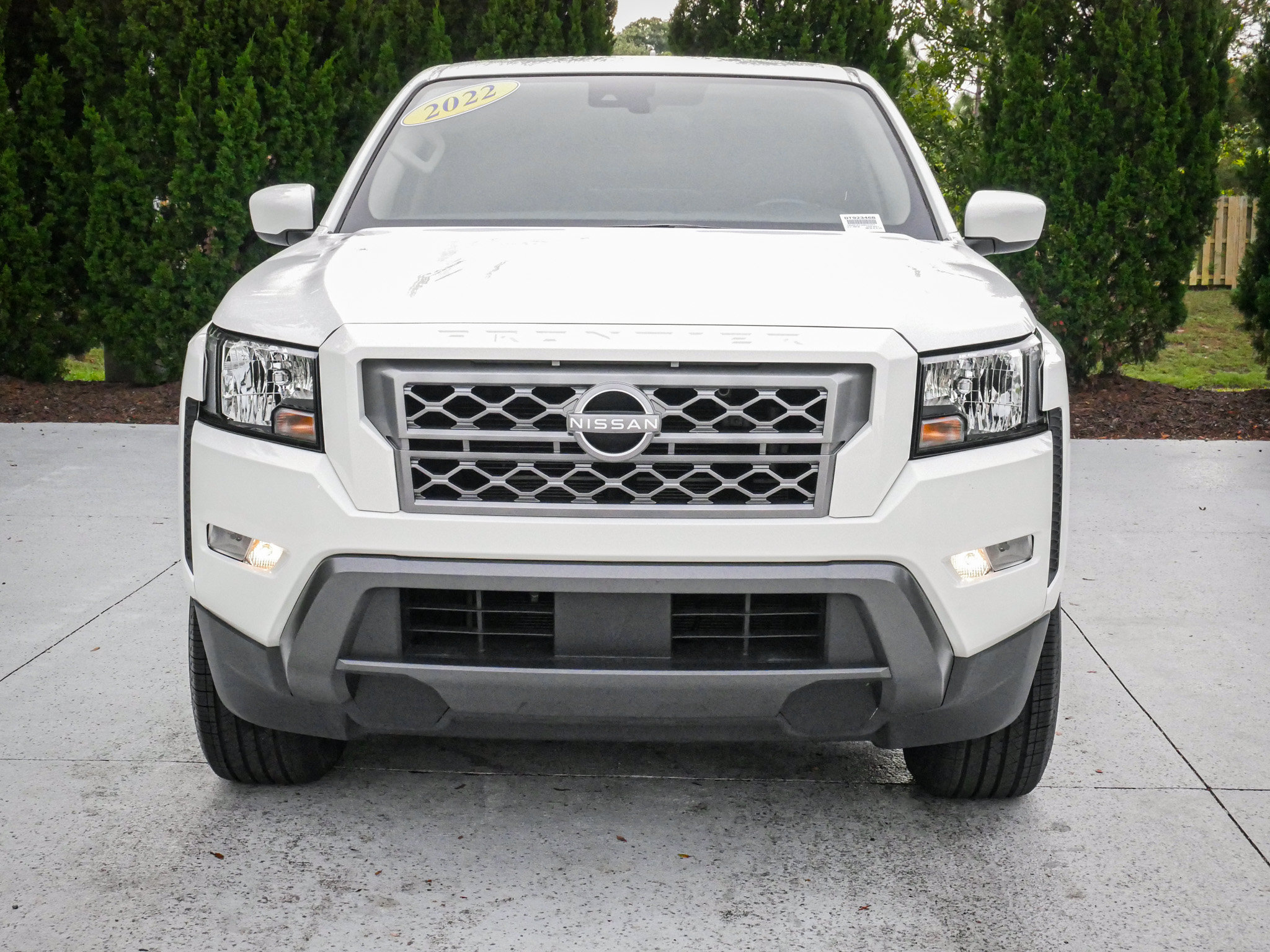 Used 2022 Nissan Frontier SV w/ Technology Package RWD image 3