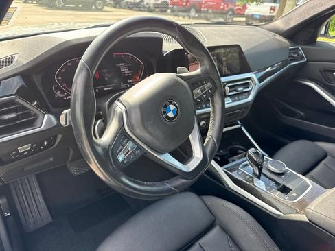 Used 2020 BMW 330i Sedan w/ Convenience Package RWD image 9