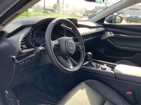 New 2026 MAZDA MAZDA3 2.5 Turbo Sedan w/Premium Plus AWD/4WD image 9