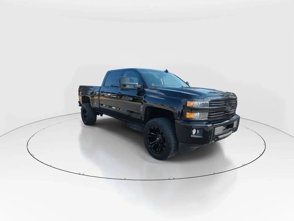 Used 2015 Chevrolet Silverado 2500 High Country w/ Duramax Plus Package AWD/4WD image 2
