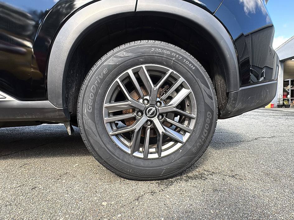 Certified 2024 Nissan Rogue S AWD/4WD image 10