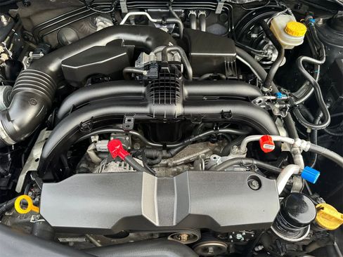 Used 2018 Subaru Forester 2.5i Limited image 7