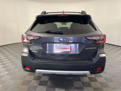 Used 2024 Subaru Outback Limited image 11