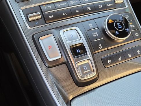 Used 2023 Hyundai Santa Fe Calligraphy image 24