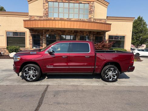 Used 2022 RAM 1500 Limited AWD/4WD image 2