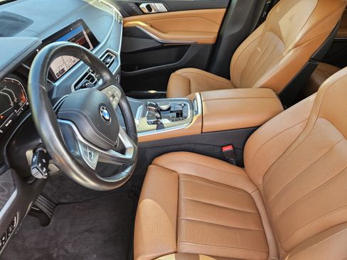 Used 2020 BMW X7 xDrive40i w/ Premium Package image 15
