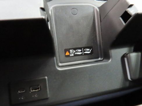 Used 2025 Chevrolet Silverado 1500 RST w/ Z71 Off-Road Package image 57