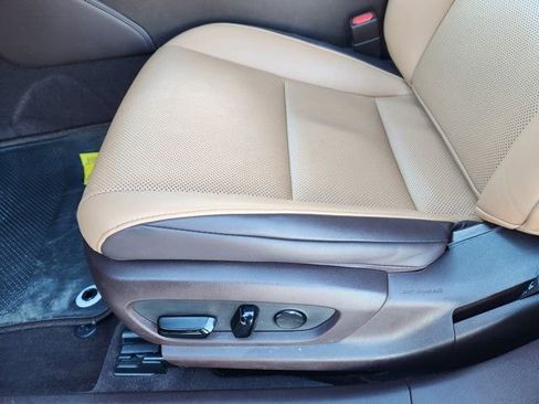 Used 2019 Lexus ES 350 image 25