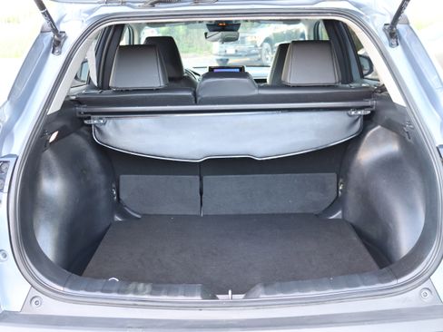 Certified 2024 Toyota Corolla Cross XLE FWD image 6