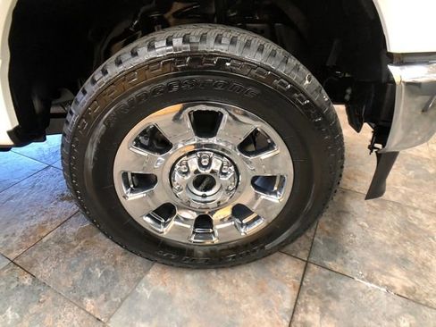 New 2026 Ford F250 Lariat w/ Lariat Ultimate Package image 9