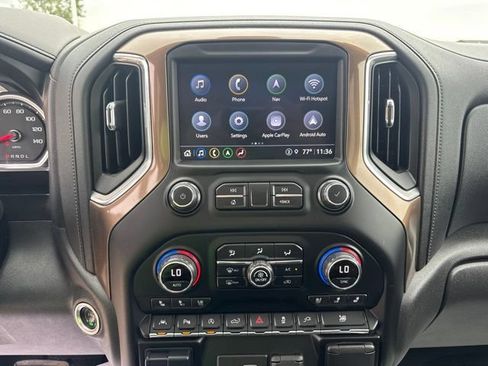Used 2021 Chevrolet Silverado 1500 High Country w/ Technology Package AWD/4WD image 5