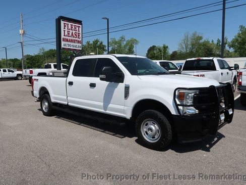 Used 2022 Ford F250 XL w/ Power Equipment Group AWD/4WD image 7