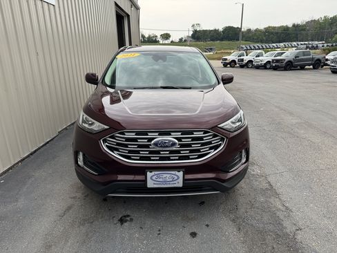 Used 2021 Ford Edge SEL w/ Convenience Package AWD/4WD image 3