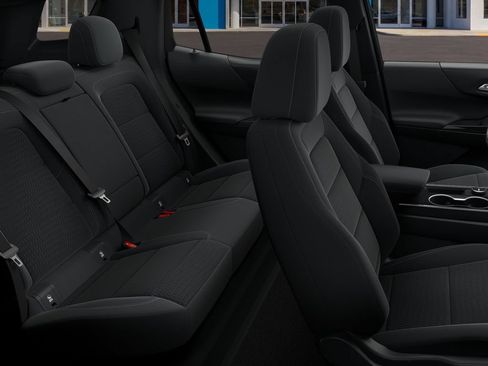 New 2026 Chevrolet Equinox LT w/ Safety and Technology Package FWD image 12