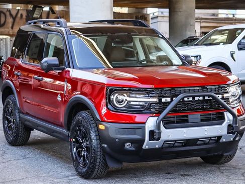 New 2025 Ford Bronco Sport Outer Banks w/ Sasquatch Outer Banks Package image 3