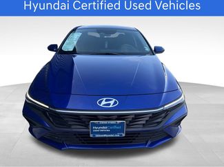 Used 2025 Hyundai Elantra Hybrid FWD video 2