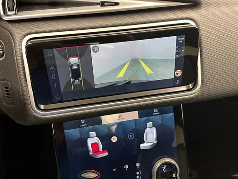 Used 2023 Land Rover Range Rover Velar R-Dynamic S image 21