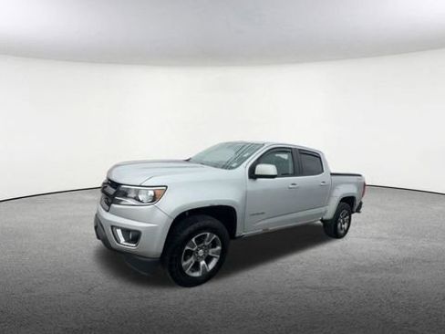 Used 2019 Chevrolet Colorado Z71 AWD/4WD image 4