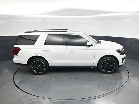 Used 2023 Ford Expedition Limited AWD/4WD image 37