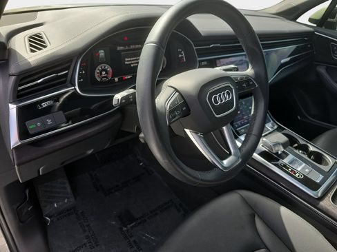 Used 2023 Audi Q7 2.0T Premium Plus AWD/4WD image 28
