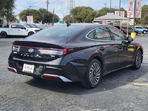 Used 2025 Hyundai Sonata SEL image 4