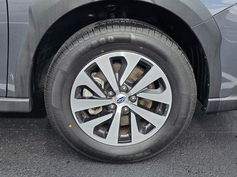 Used 2023 Subaru Outback Premium AWD/4WD image 8