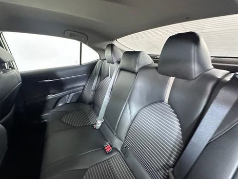 Used 2024 Toyota Camry SE AWD/4WD image 15