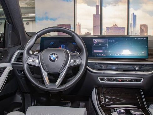 Certified 2024 BMW X5 xDrive40i w/ Parking Assistance Package image 16