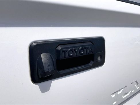 Used 2015 Toyota Tundra Limited RWD image 27