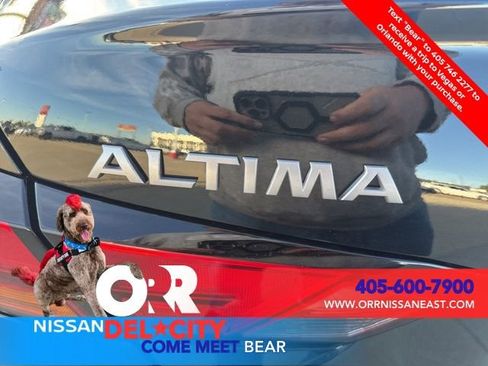 New 2025 Nissan Altima 2.5 SL image 12