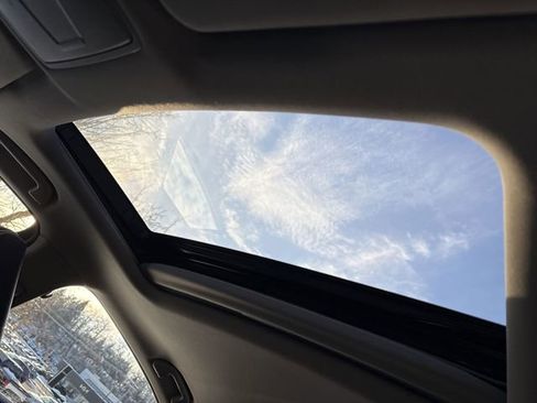 Certified 2018 Acura TLX V6 w/ Technology Package image 24