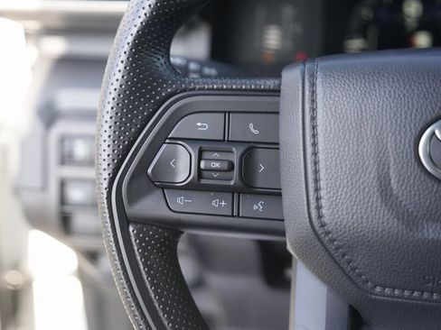 Used 2025 Toyota Tacoma SR image 22
