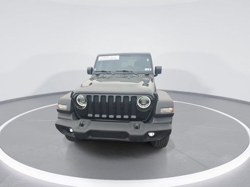 Used 2023 Jeep Wrangler Sport S image 3