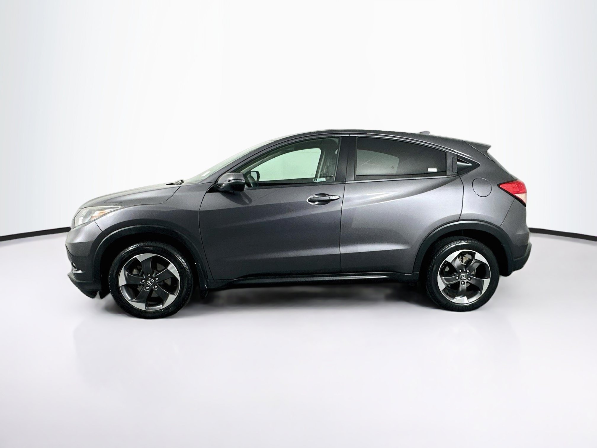 Used 2018 Honda HR-V EX image 4