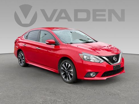 Used 2016 Nissan Sentra SR image 1